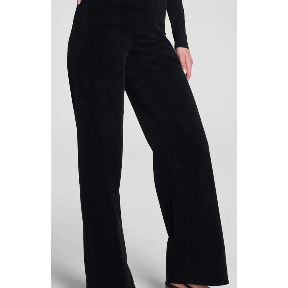 SPANX Corduroy Wide Leg Pants Black Size Medium NWT High Rise Velvety Soft